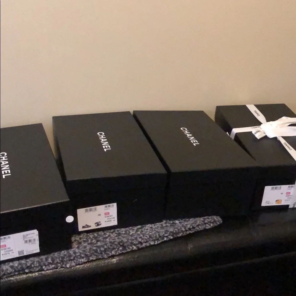 Chanel trainers - Picture 2 of 9